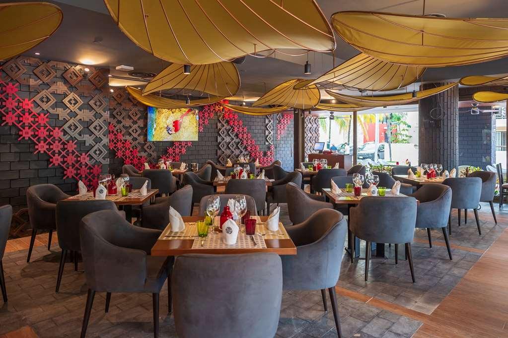 The Reef 28 Hotel Playa del Carmen Restoran foto